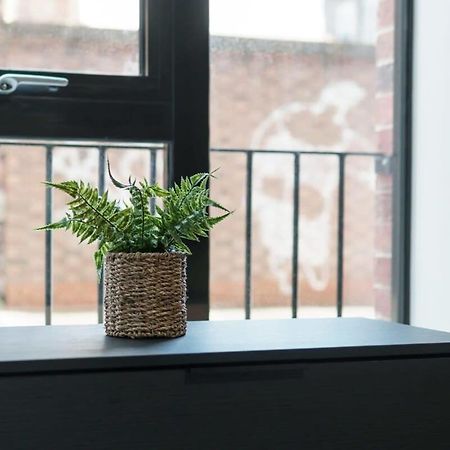 Contemporary 1 Bed Apartment In Liverpool Centre מראה חיצוני תמונה