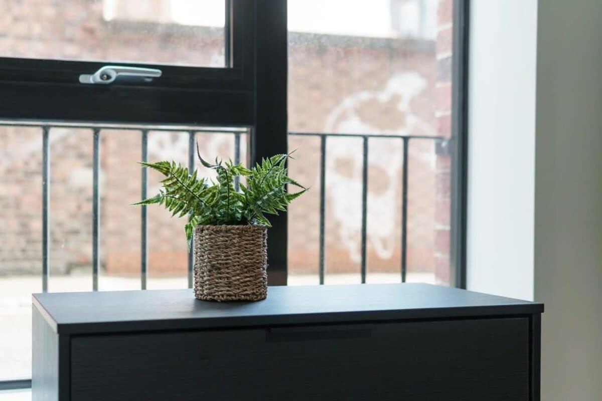 Contemporary 1 Bed Apartment In Liverpool Centre מראה חיצוני תמונה